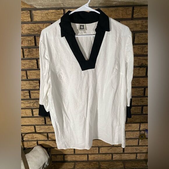 Black and white linen Anne Klein blouse‎ - Picture 1 of 6